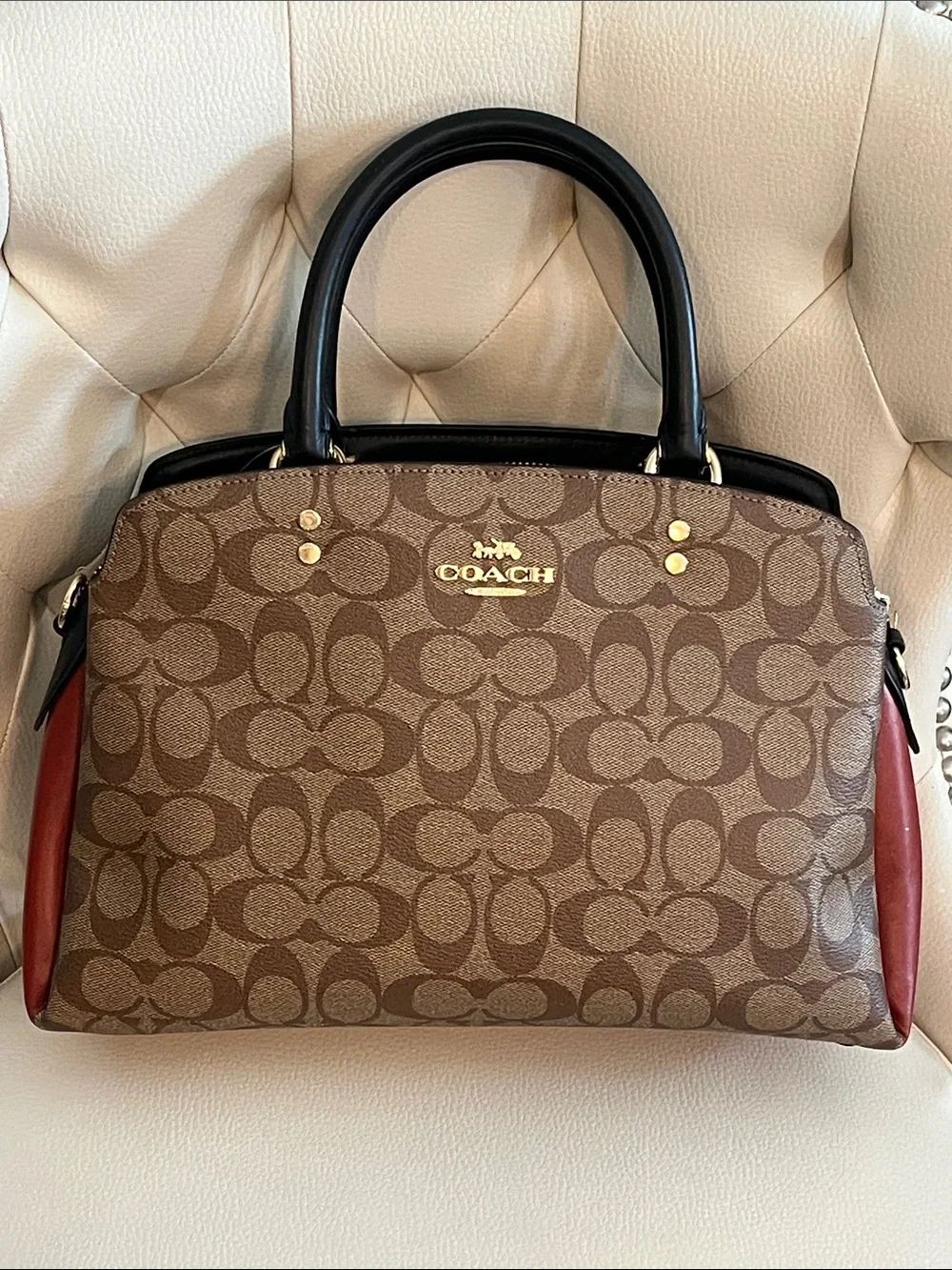 Coach Brown Signature Leather Satchel Rust Side Panels crossbody  Eye Catching